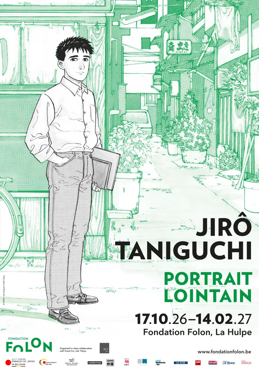 Affiche de l'exposition Jirô Taniguchi, Portrait lointain : un homme en chemise blanche dans une rue japonaise dessinée en vert, avec les dates du 17 octobre 2026 au 14 février 2027 à la Fondation Folon, La Hulpe